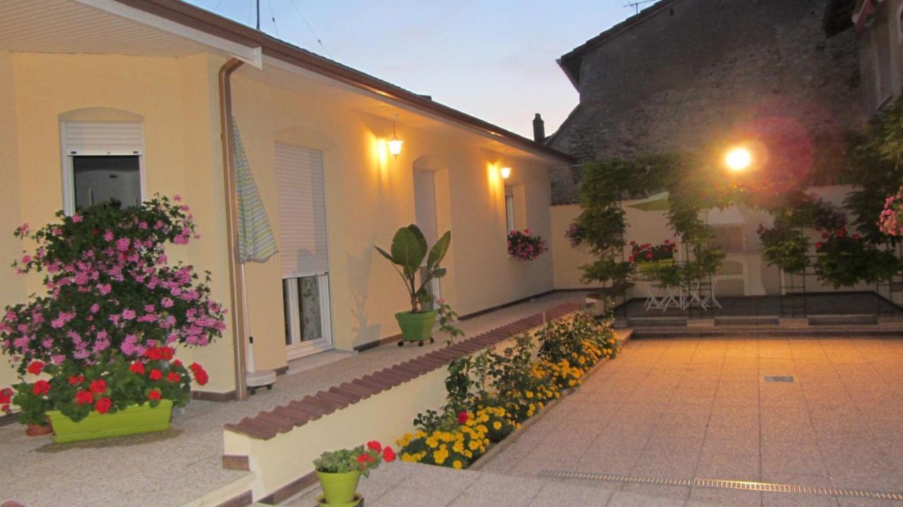 Les Glycines Bed & Breakfast Choloy Luaran gambar